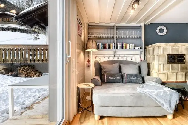 House (incl. Cleaning Fee, Laundry Package & City Tax)