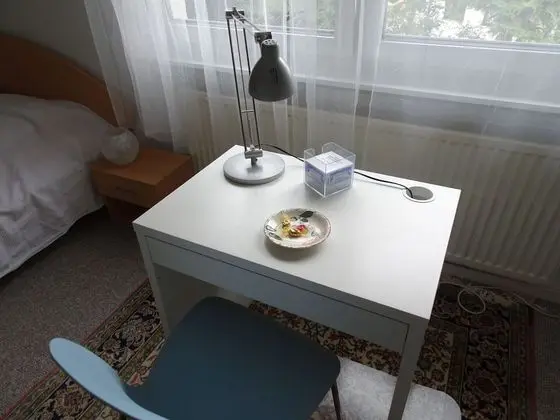 Standard Tek Büyük Yataklı Oda, Bahçe Manzaralı