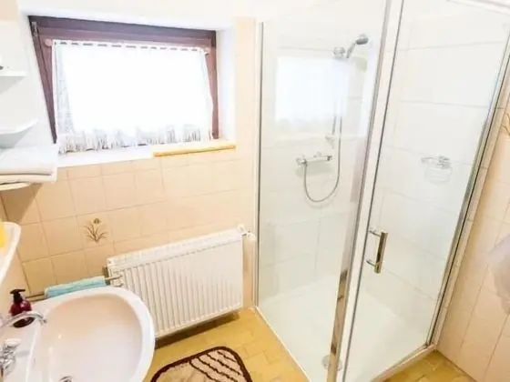 Basic Apart Daire, Özel Banyo (fewo2)