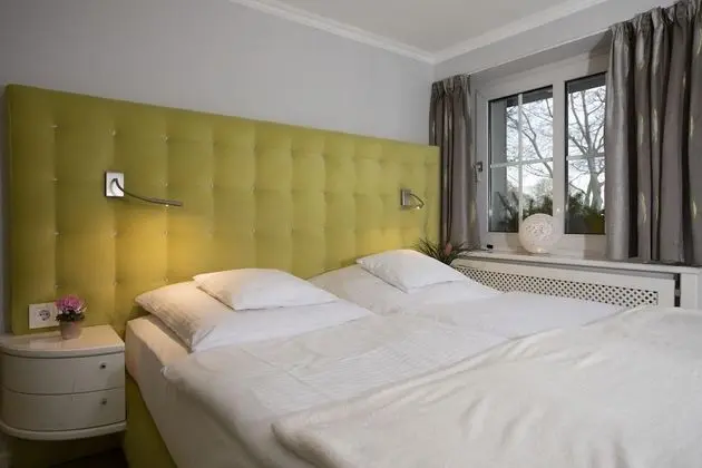 Tek Büyük Yataklı Oda