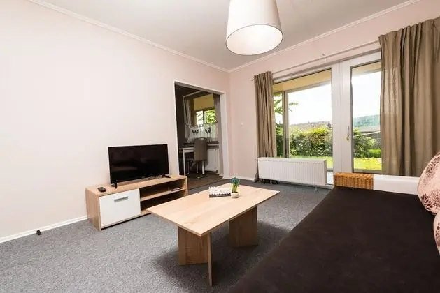 Apart Daire, Veranda, Dağ Manzaralı (Muenchhausen)