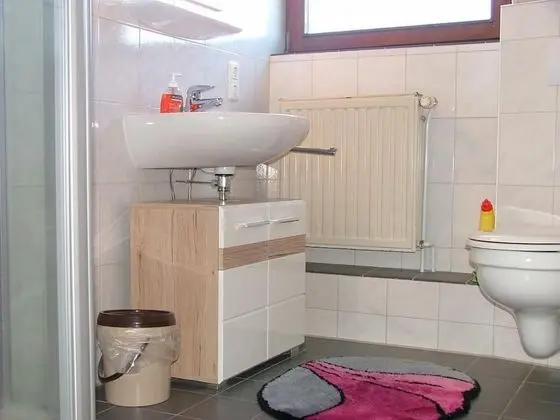 Daire, 2 Yatak Odası, Balkon