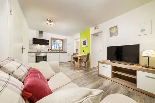 Apart Daire, Göl Manzaralı (Appartement 1)