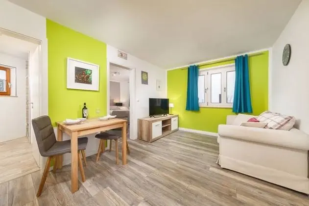 Apart Daire, Göl Manzaralı (Appartement 1)