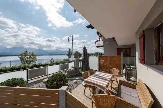 Apart Daire, Göl Manzaralı (Appartement 1)
