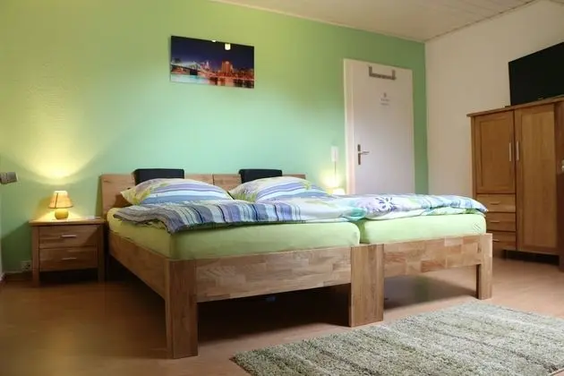 Business Tek Büyük veya İki Ayrı Yataklı Oda, Ortak Banyo