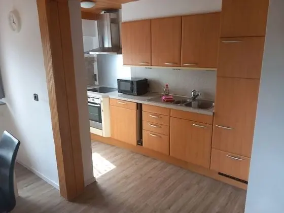 Apart Daire, Bahçe Manzaralı (Nr.5)