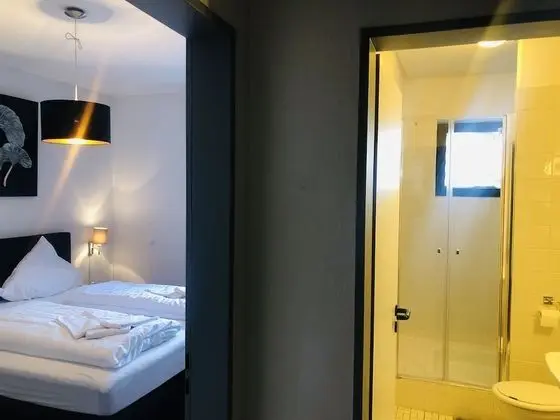 Tek Büyük veya İki Ayrı Yataklı Oda