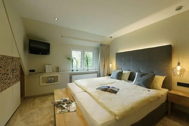 Comfort Tek Büyük Yataklı Oda