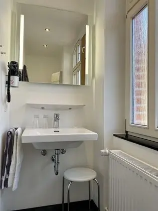 Tek Büyük Yataklı Oda, Banyolu/Duşlu (mit Erker)