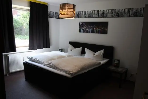 Tek Büyük Yataklı Oda, 1 Çift Kişilik Yatak