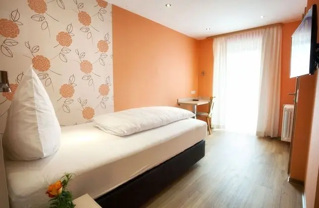 Comfort Tek Kişilik Oda