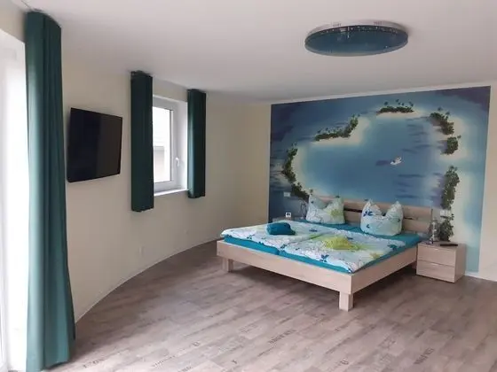 Family Ev, Engellilere Uygun, Kanal Manzaralı (Haus Karola)