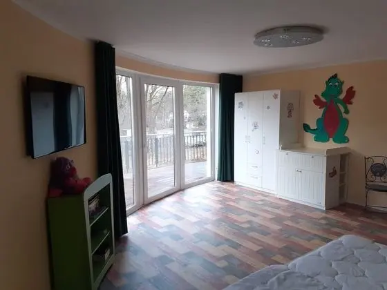 Family Ev, Engellilere Uygun, Kanal Manzaralı (Haus Karola)