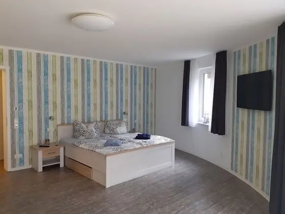 Family Ev, Engellilere Uygun, Kanal Manzaralı (Haus Karola)