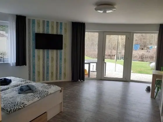 Family Ev, Engellilere Uygun, Kanal Manzaralı (Haus Karola)