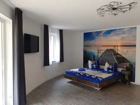 Family Ev, Engellilere Uygun, Kanal Manzaralı (Haus Karola)