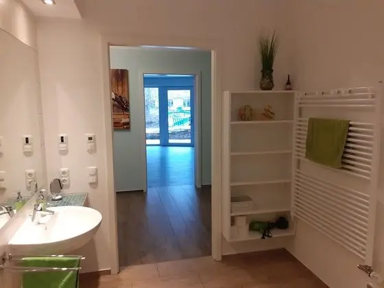 Family Ev, Engellilere Uygun, Kanal Manzaralı (Haus Karola)