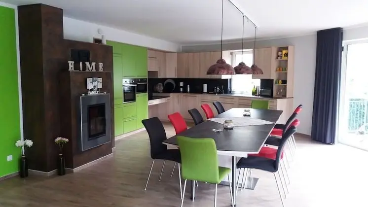 Family Ev, Engellilere Uygun, Kanal Manzaralı (Haus Karola)