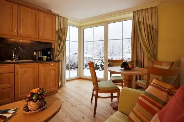 Apart Daire, 2 Yatak Odası, Balkon, Dağ Manzaralı (Typ 3, 90€ fee excluded)