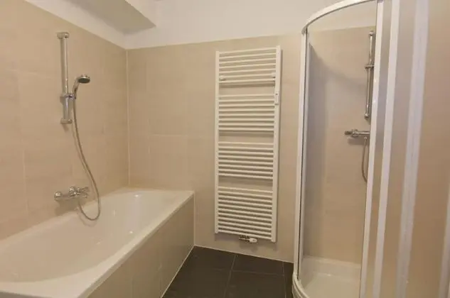 Standard Apart Daire, 3 Yatak Odası, 2 Banyolu, Avlu Manzaralı