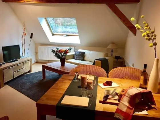 Deluxe Apart Daire, Bahçe Manzaralı