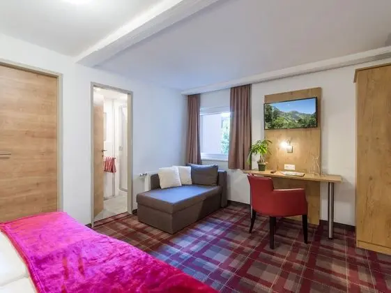 Classic Tek Büyük Yataklı Oda, Banyolu/Duşlu, Dağ Manzaralı