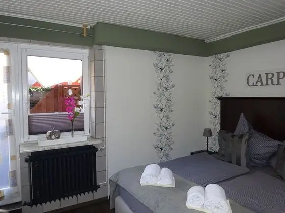 Classic Tek Büyük Yataklı Oda