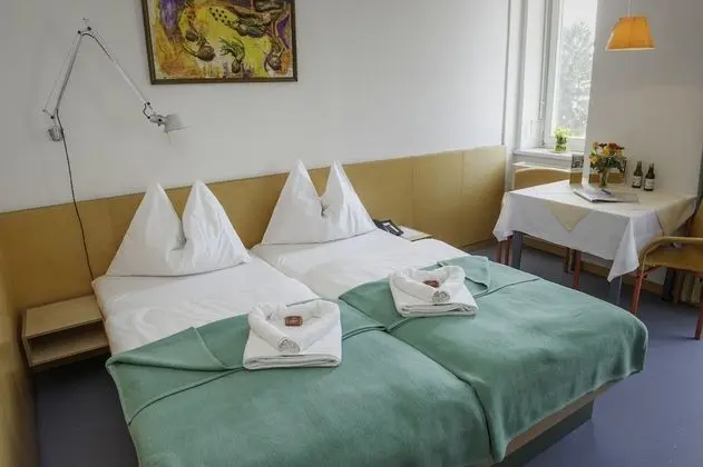 Stüdyo, 1 Çift Kişilik Yatak