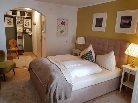 Comfort Stüdyo (1 / incl. 60 EUR cleaning fee)