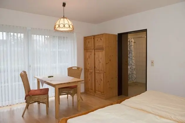 Basic Tek Büyük Yataklı Oda