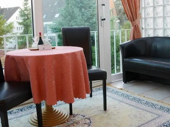Tek Büyük Yataklı Oda, Özel Banyo (mit Wintergarten )