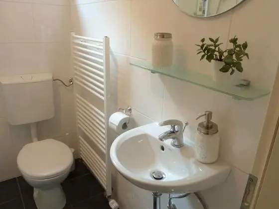 Apart Daire, Balkon, Avlu Manzaralı (Fewo 1)