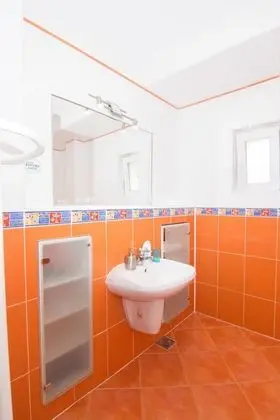 Apartment - Ground Floor 2ad