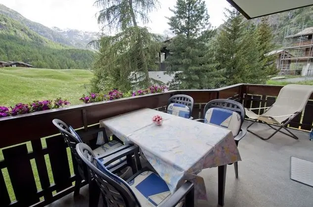 Apart Daire, 1 Yatak Odası, Balkon (Apt 3 Hirle)