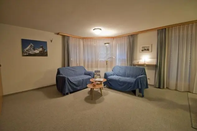 Apart Daire, 2 Yatak Odası, Balkon (Apt 4 Gugla)