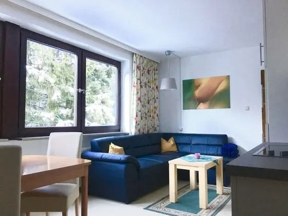 Apart Daire, 1 Yatak Odası, Balkon, Bahçe Manzaralı