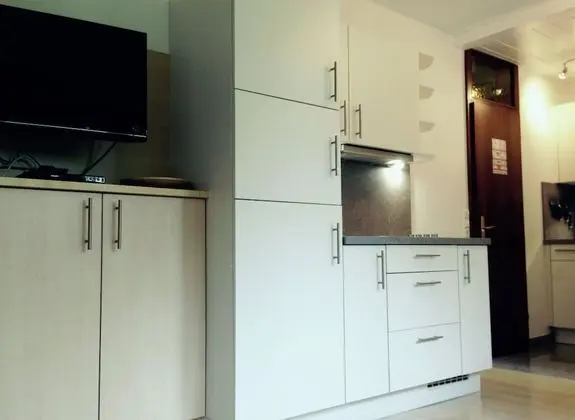 Apart Daire, 1 Yatak Odası, Balkon, Bahçe Manzaralı