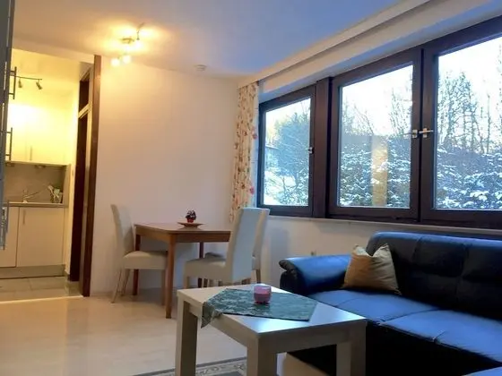 Apart Daire, 1 Yatak Odası, Balkon, Bahçe Manzaralı