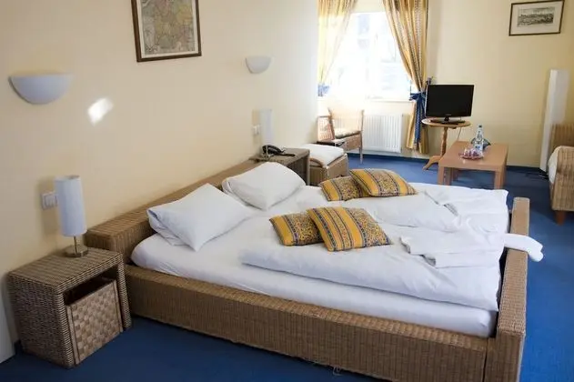 Tek Büyük Yataklı Oda