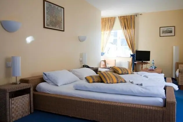 Tek Büyük Yataklı Oda