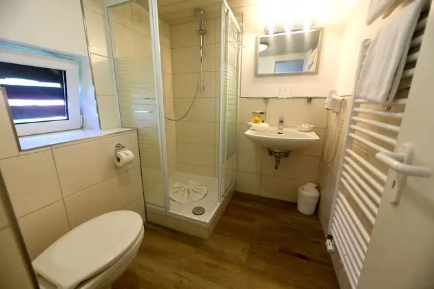 Basic Dört Kişilik Oda, 2 Yatak Odası