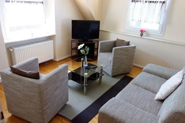 Comfort Apart Daire, Banyolu/Duşlu, Bahçe Manzaralı
