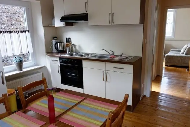 Comfort Apart Daire, Banyolu/Duşlu, Bahçe Manzaralı
