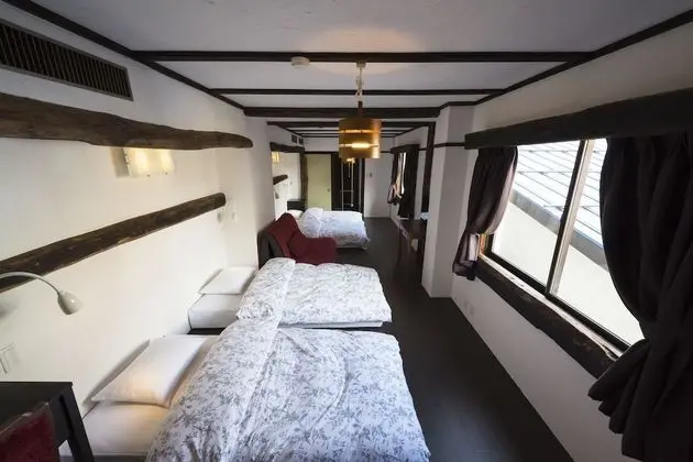 Deluxe Oda (Private Bathroom)