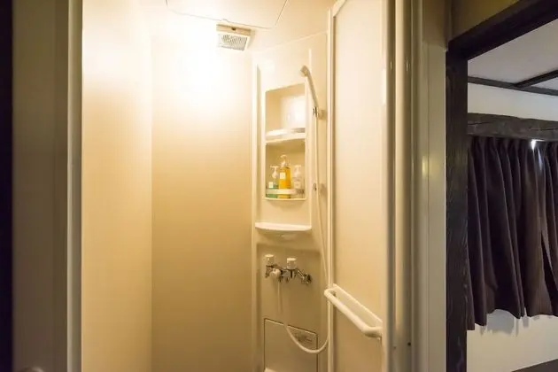 Deluxe Oda (Private Bathroom)