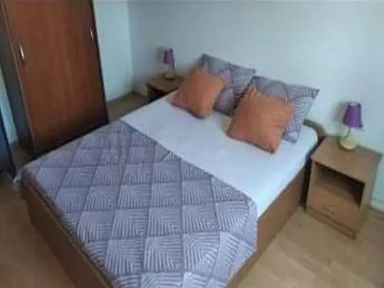 Ev (Four Bedroom Holiday Home with Terrac)