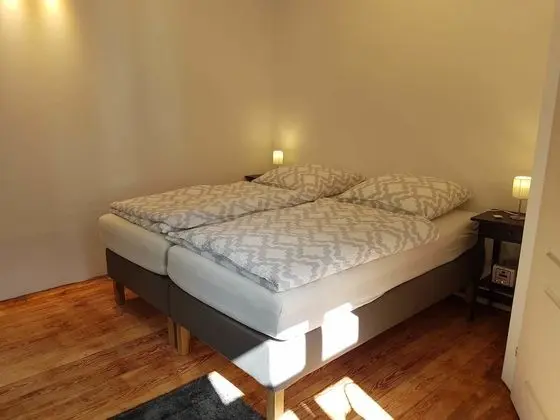 Basic Tek Büyük Yataklı Oda
