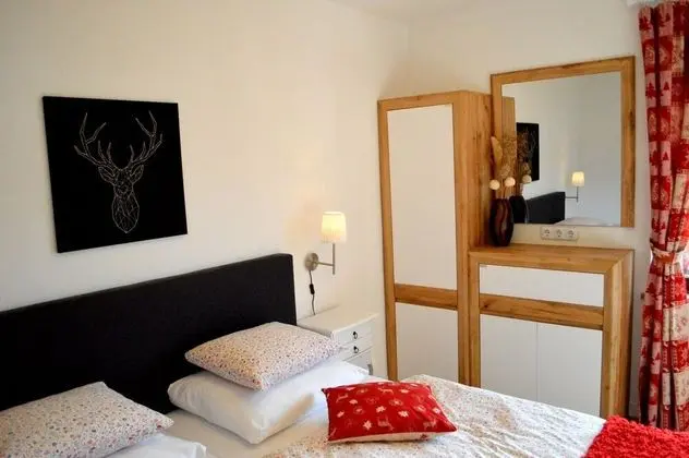 Comfort Tek Büyük Yataklı Oda, 1 Büyük (Queen) Boy Yatak, Balkon, Dağ Manzaralı