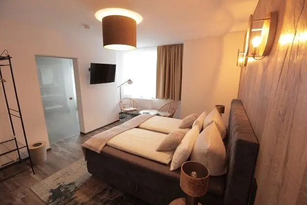 Comfort Tek Büyük Yataklı Oda